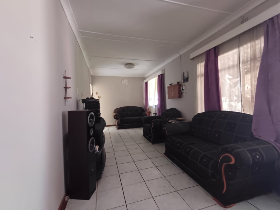 3 Bedroom Property for Sale in Roosheuwel North West